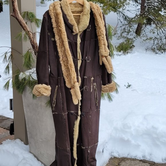 Unique  Leather Winter Coat (Runway piece), size M, brown - Picture 5 of 16